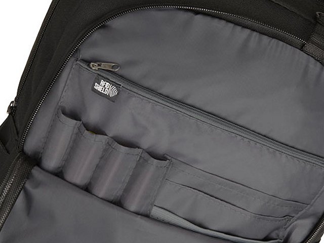 Рюкзак Ravy для ноутбука 15.6" с защитой RFID, черный