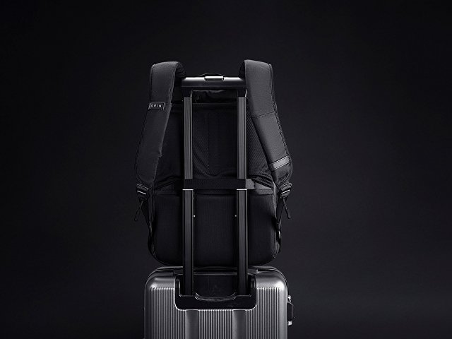 Водостойкий антикражный рюкзак Clickpack для ноутбука 15.6", черный