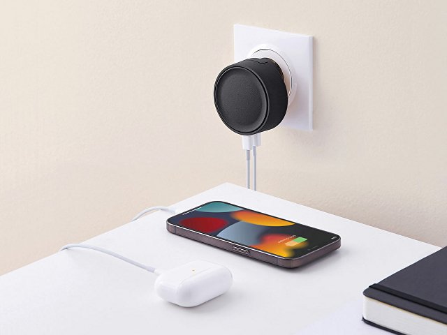 Адаптер питания USB Poweron, черный