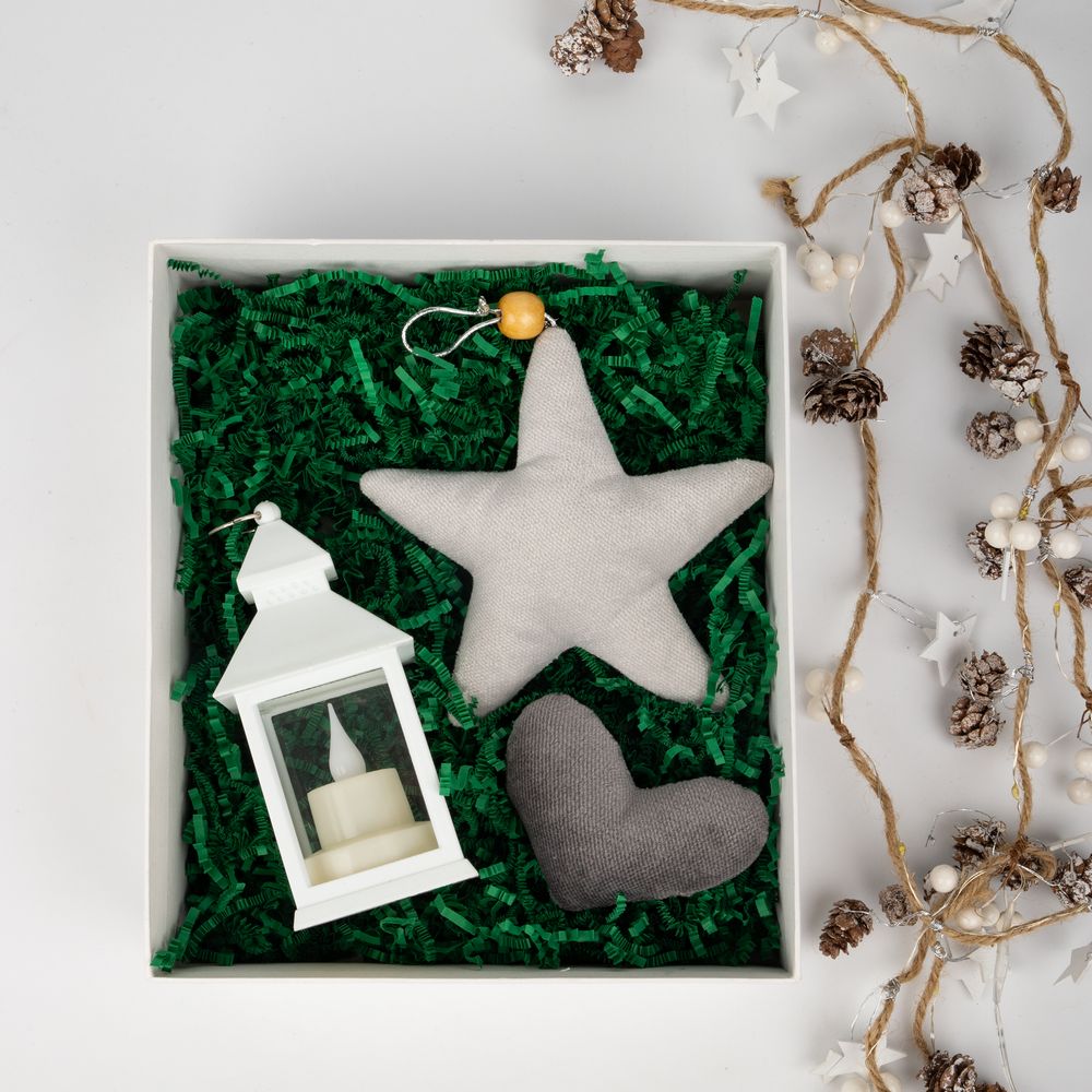 Бумажный наполнитель Chip, темно-зеленый (изумрудный)