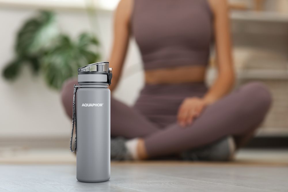 Бутылка с фильтром «Аквафор Сити», серая