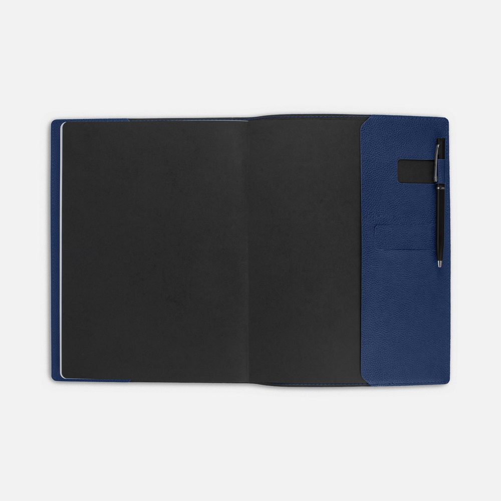 Ежедневник в суперобложке Brave Book, недатированный, темно-синий