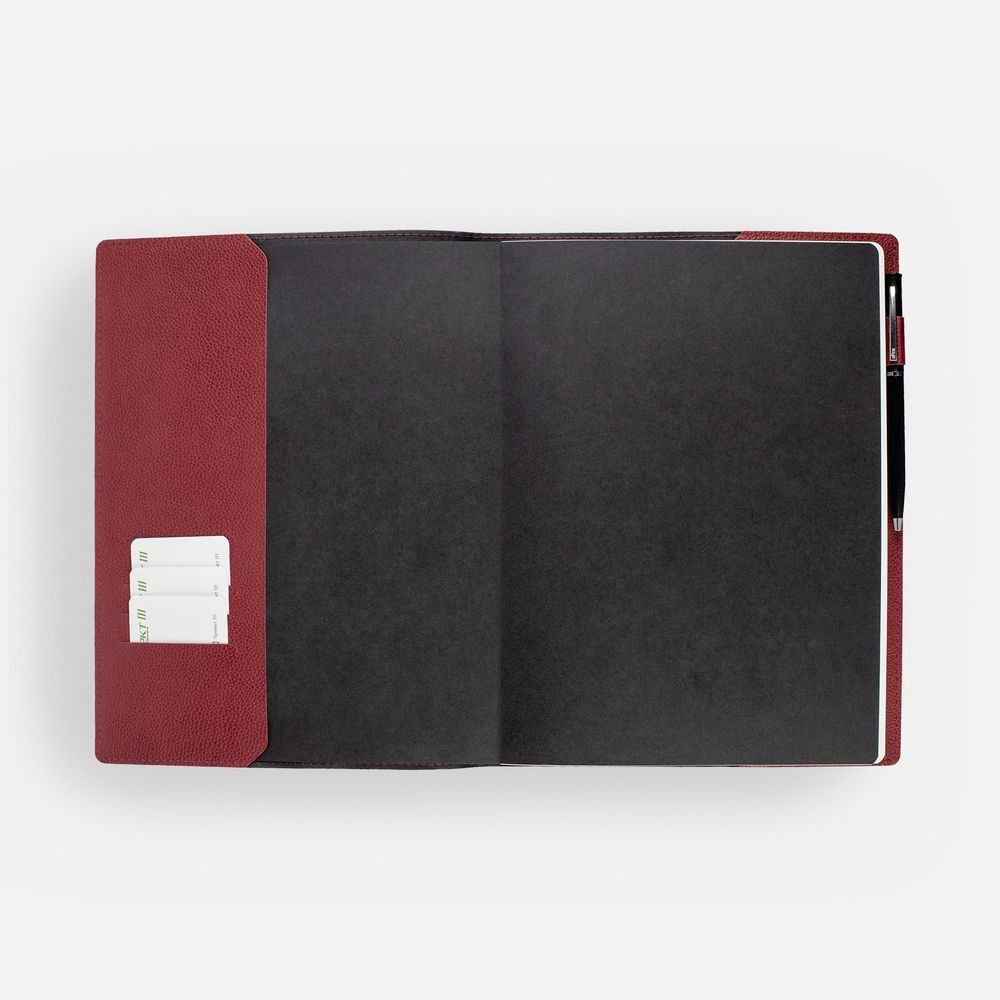 Ежедневник в суперобложке Brave Book, недатированный, красный