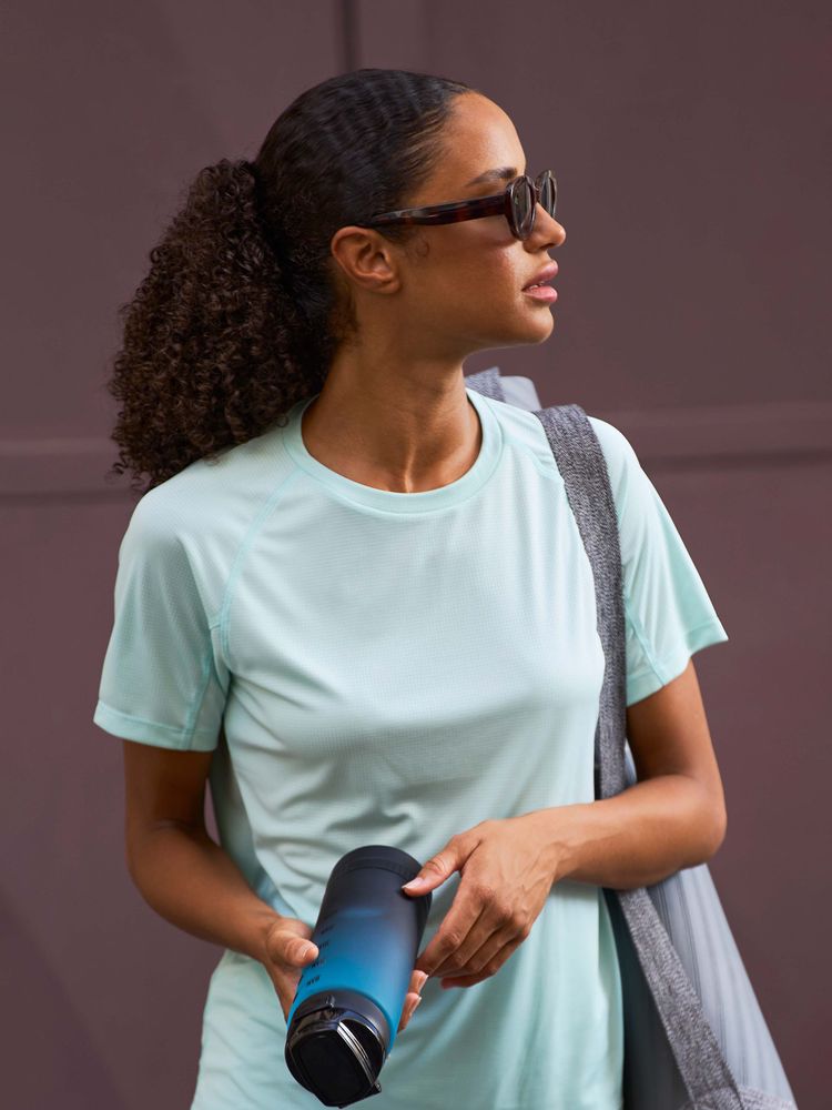 Футболка спортивная женская Vortex Women, черная