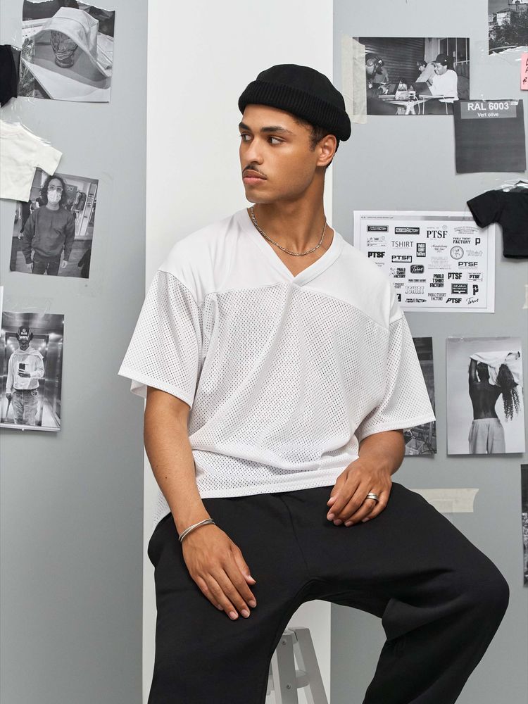 Футболка унисекс Nino с V-образным вырезом, белая