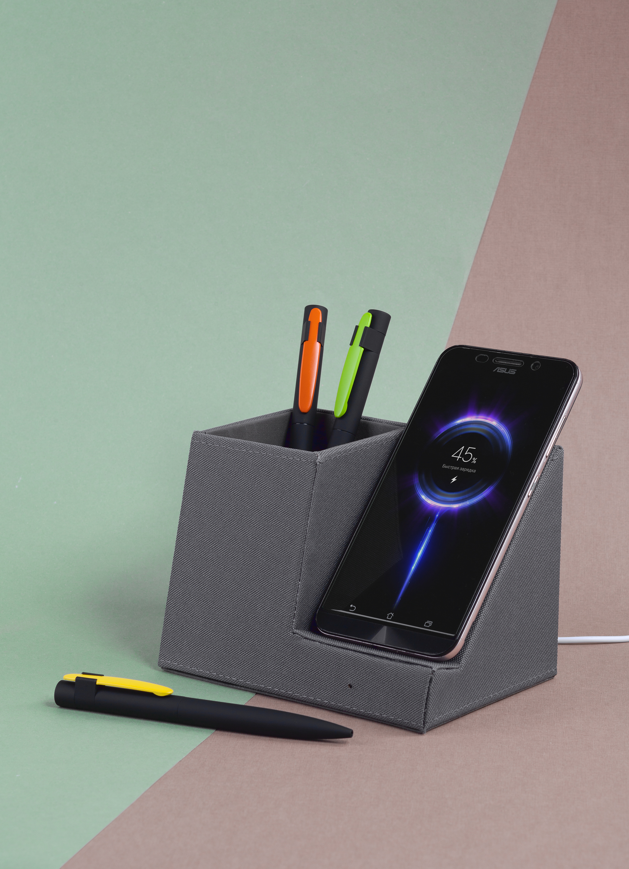 Ручка шариковая "Lip", покрытие soft touch, черный с желтым