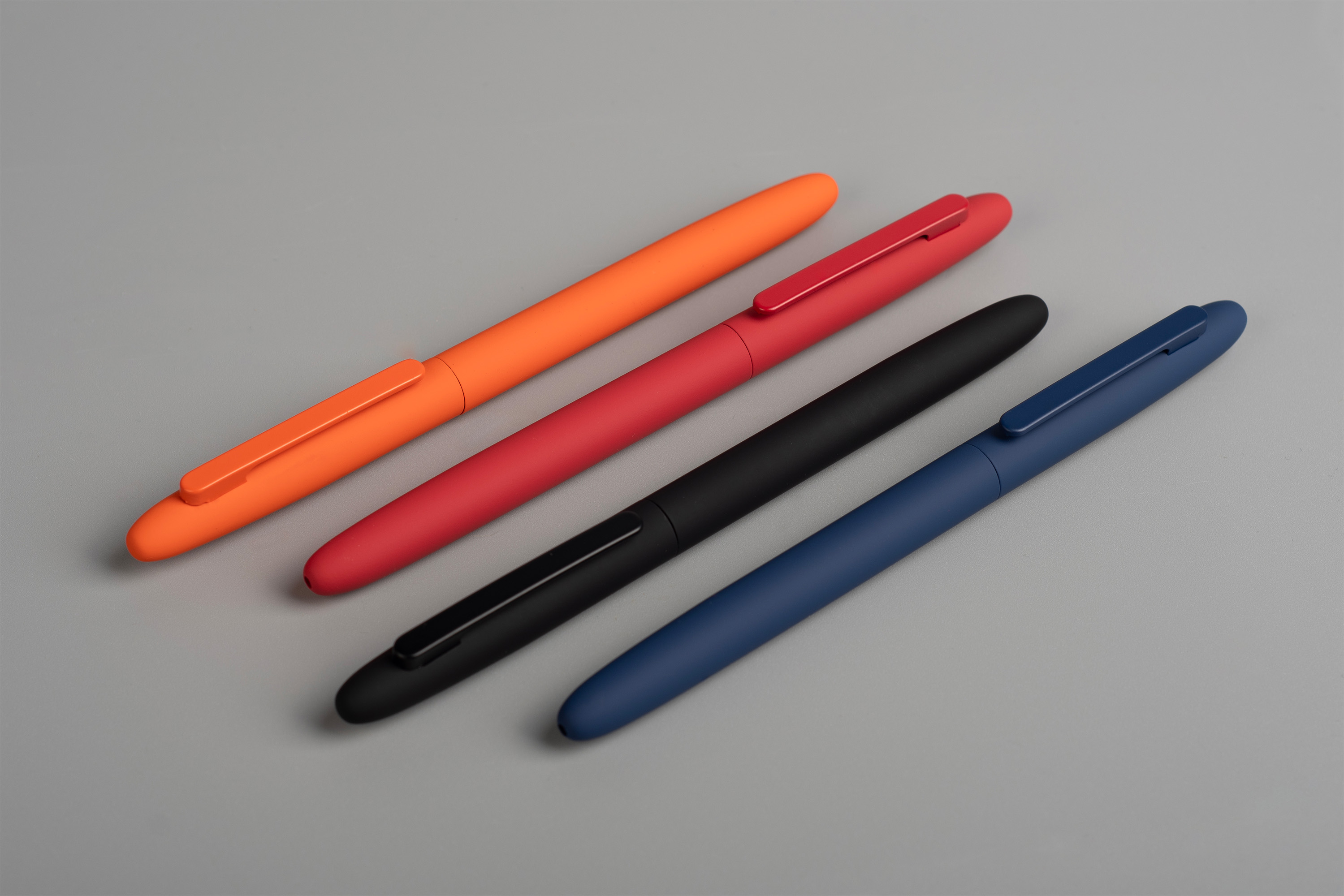Ручка шариковая "Vega", покрытие soft touch, темно-синий