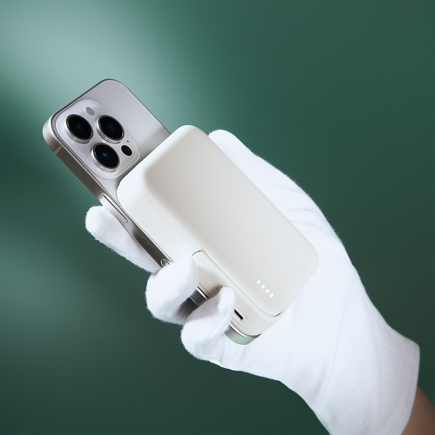 Внешний аккумулятор Юнион PD (Union PD) 10000mAh с функцией беспроводной зарядки 15W, белый